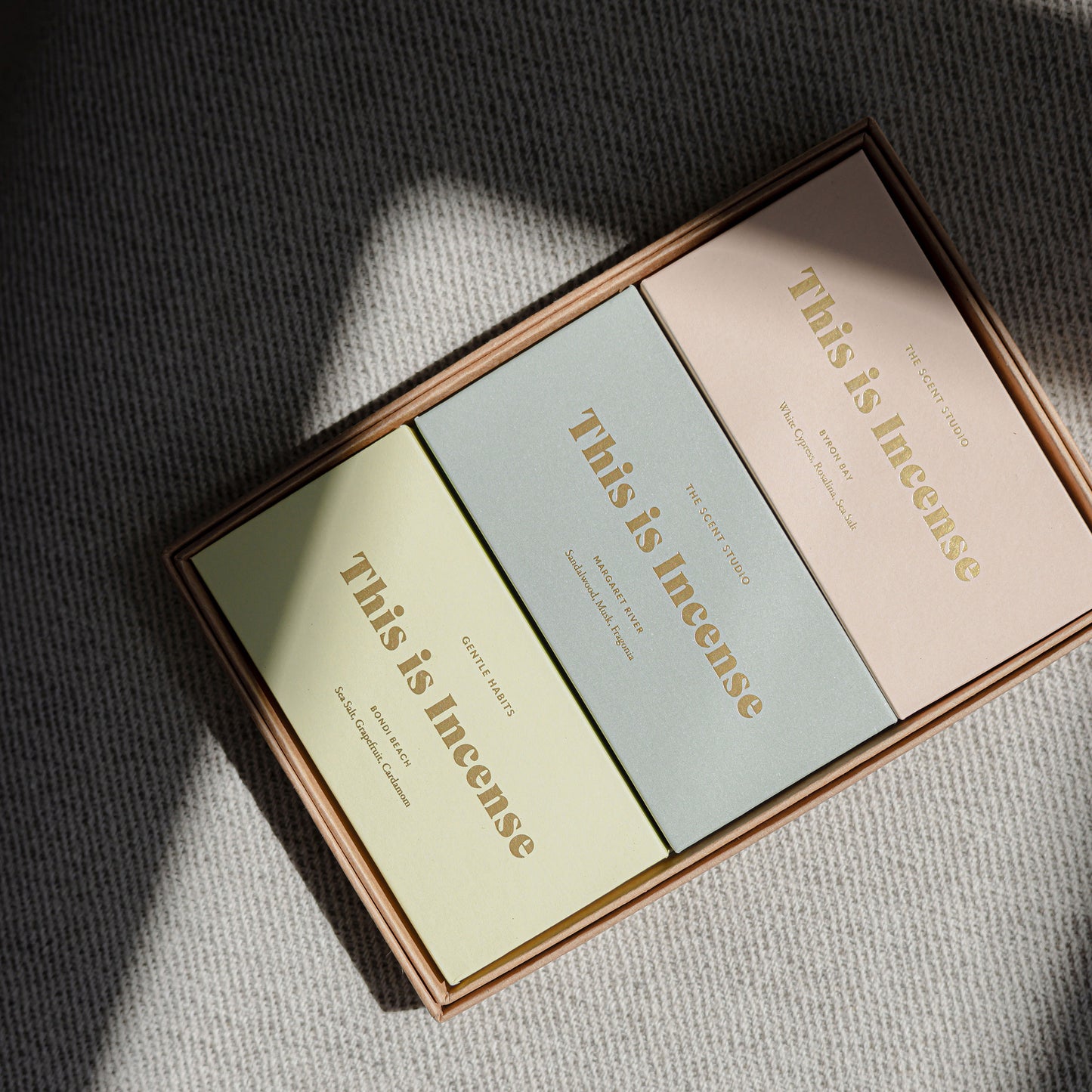 Räucherstäbchen Byron Bay | White Cypress & Sea Salt von Gentle Habits