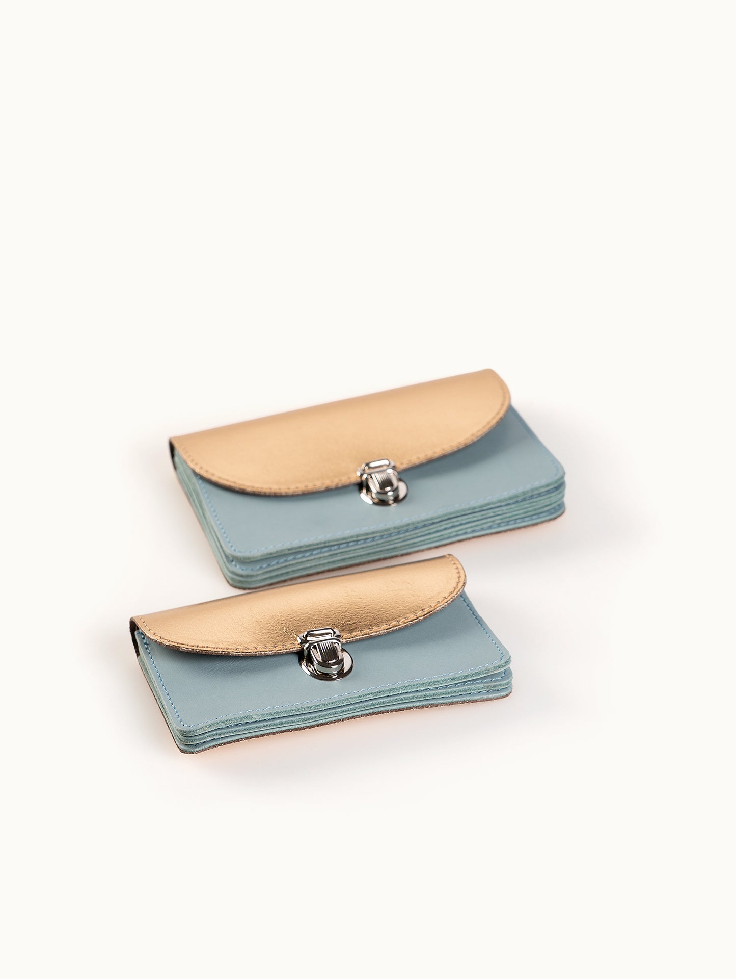 Geldbörse Borsa L | KONVOLUT-Edition in Blau-Gold von Papoutsi!