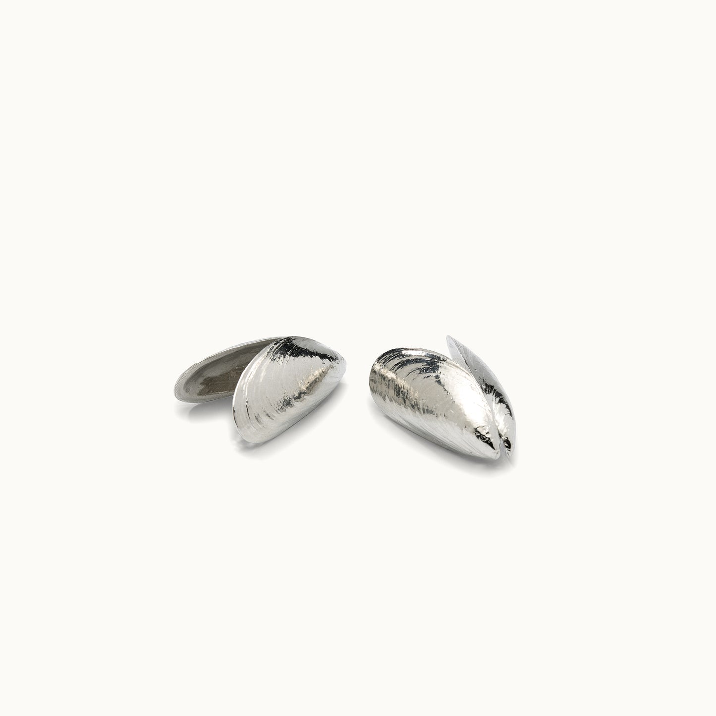 Muschelbesteck 2er-Set | Handgefertigtes Zinn von Anovi