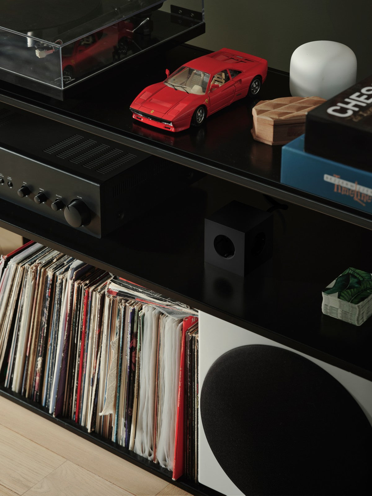 Square 1 | Design Mehrfachsteckdose mit Kabel & USB-C in Stockholm Black von AVOLT