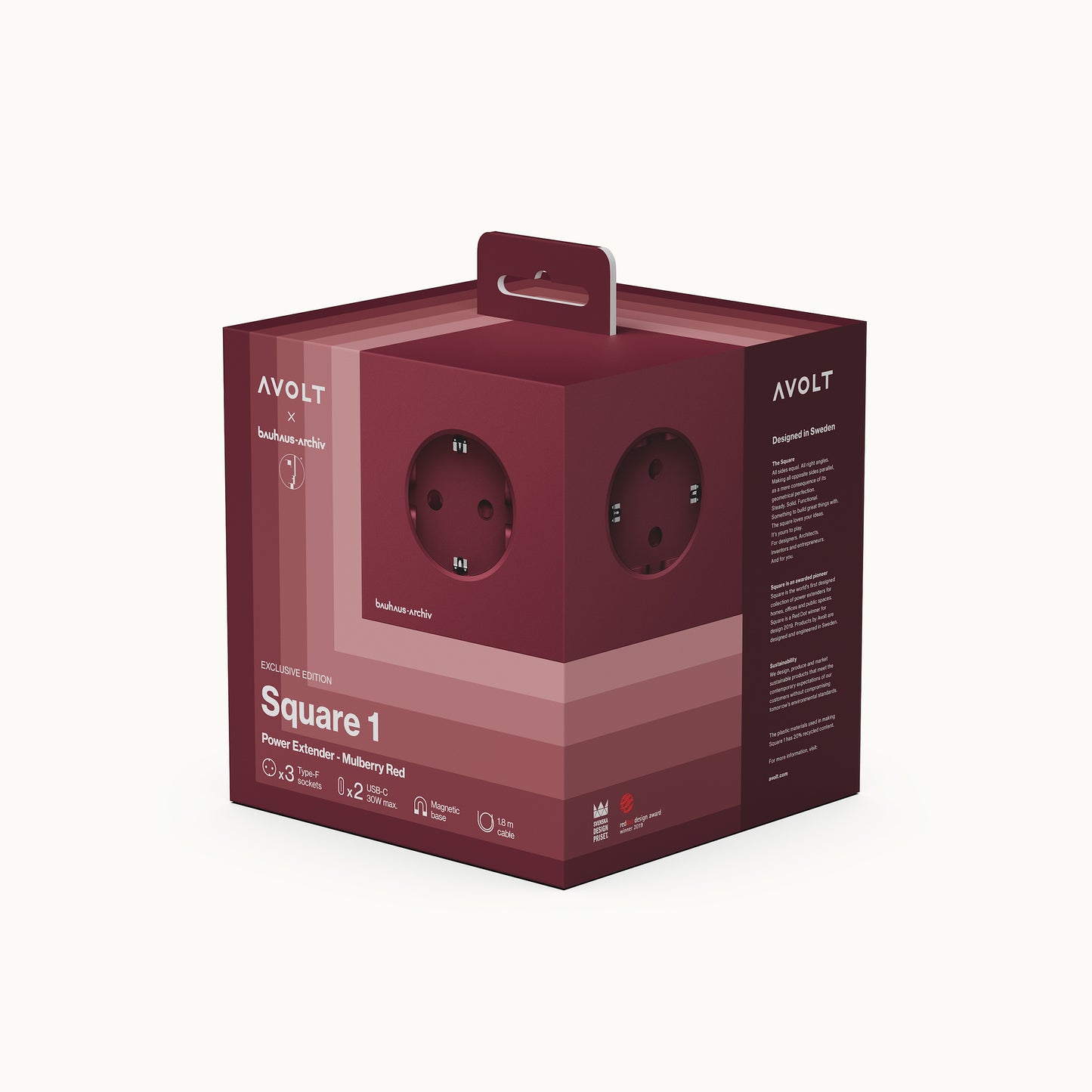 Square 1 | Design Mehrfachsteckdose mit Kabel & USB-C in Mulberry Red von AVOLT