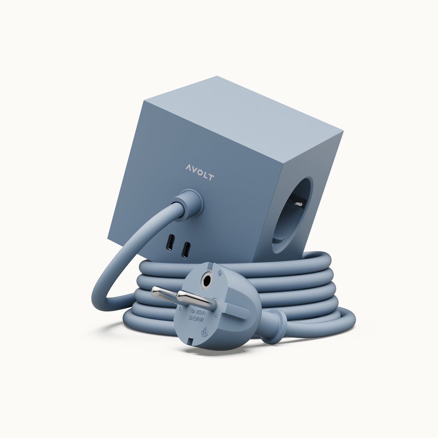 Square 1 | Design Mehrfachsteckdose mit Kabel & USB-C in Shark Blue von AVOLT
