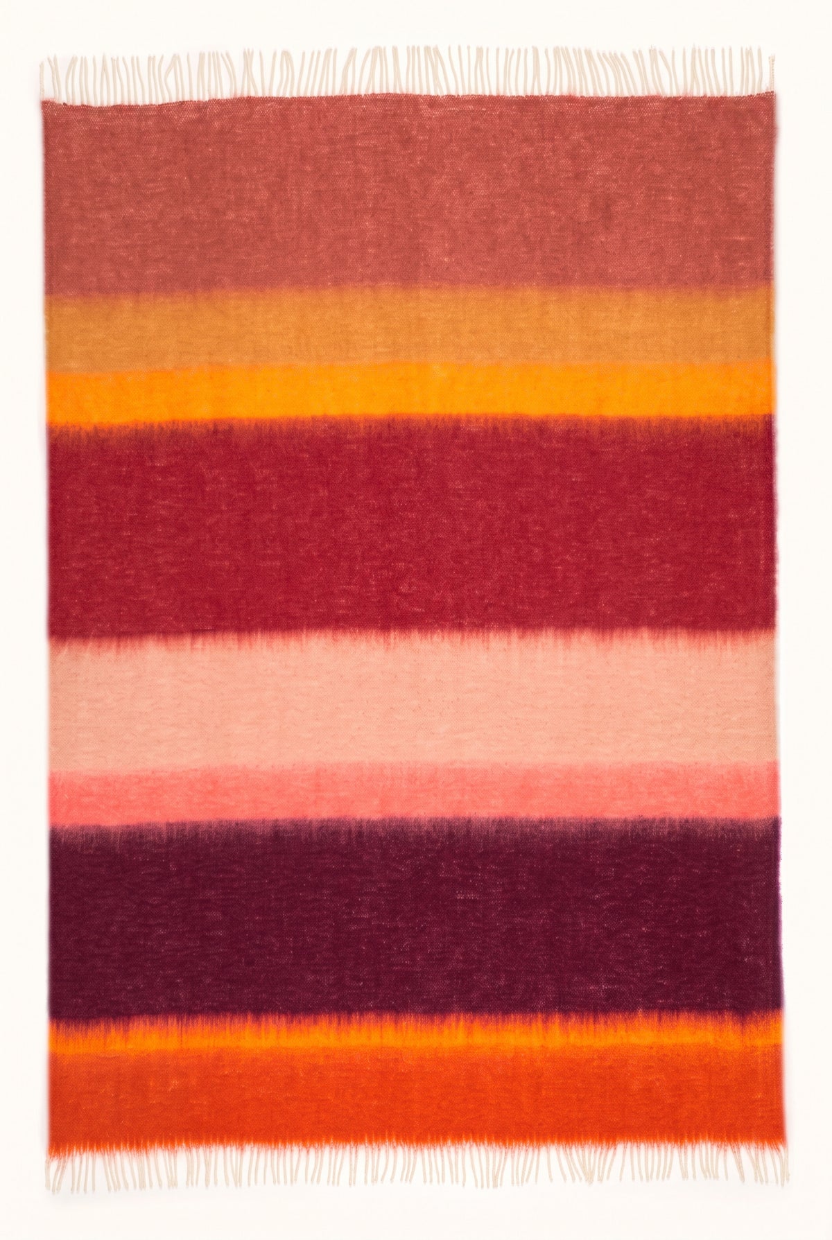 Mohair Decke 130x200  | Rosé Rot Orange von Mantas Ezcaray