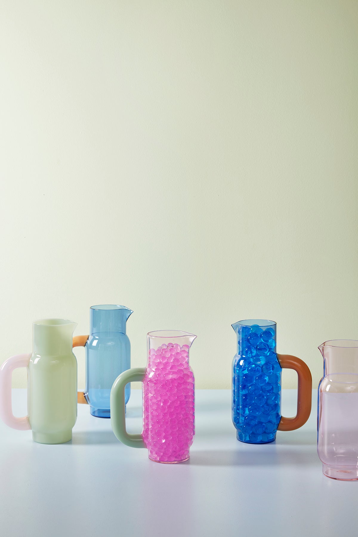Pitcher/Glaskanne | Pink & Milky Jade von Studio About
