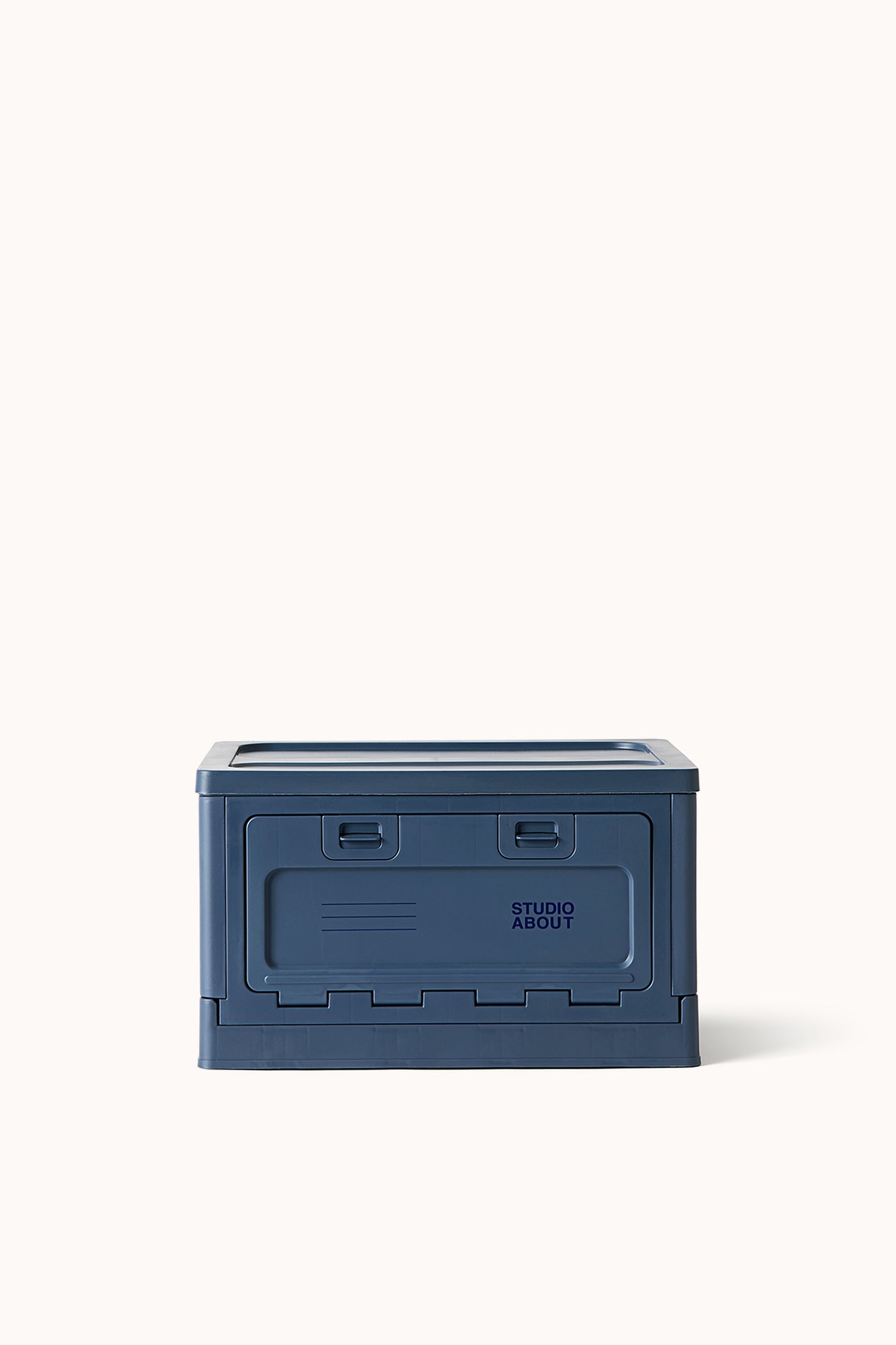 Box Medium | Dunkelblau von Studio About