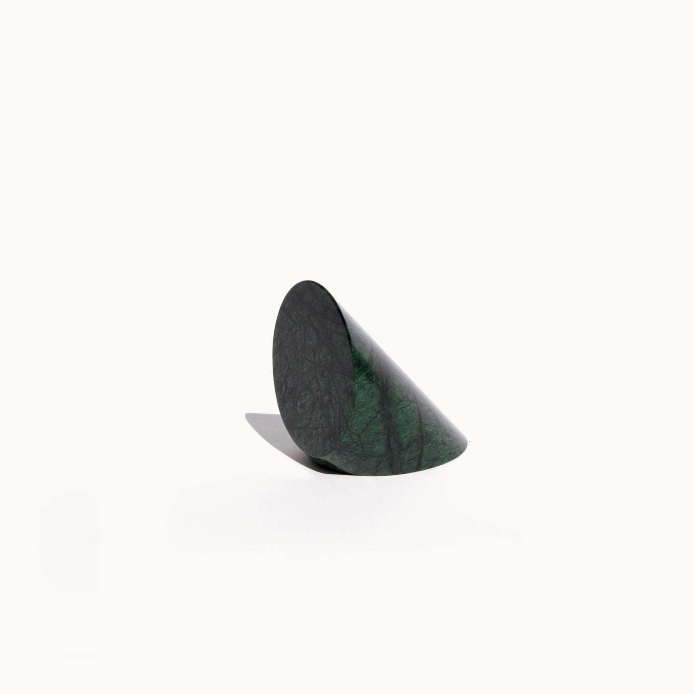 Buchstütze Solid | Marmor von Studio Hausen