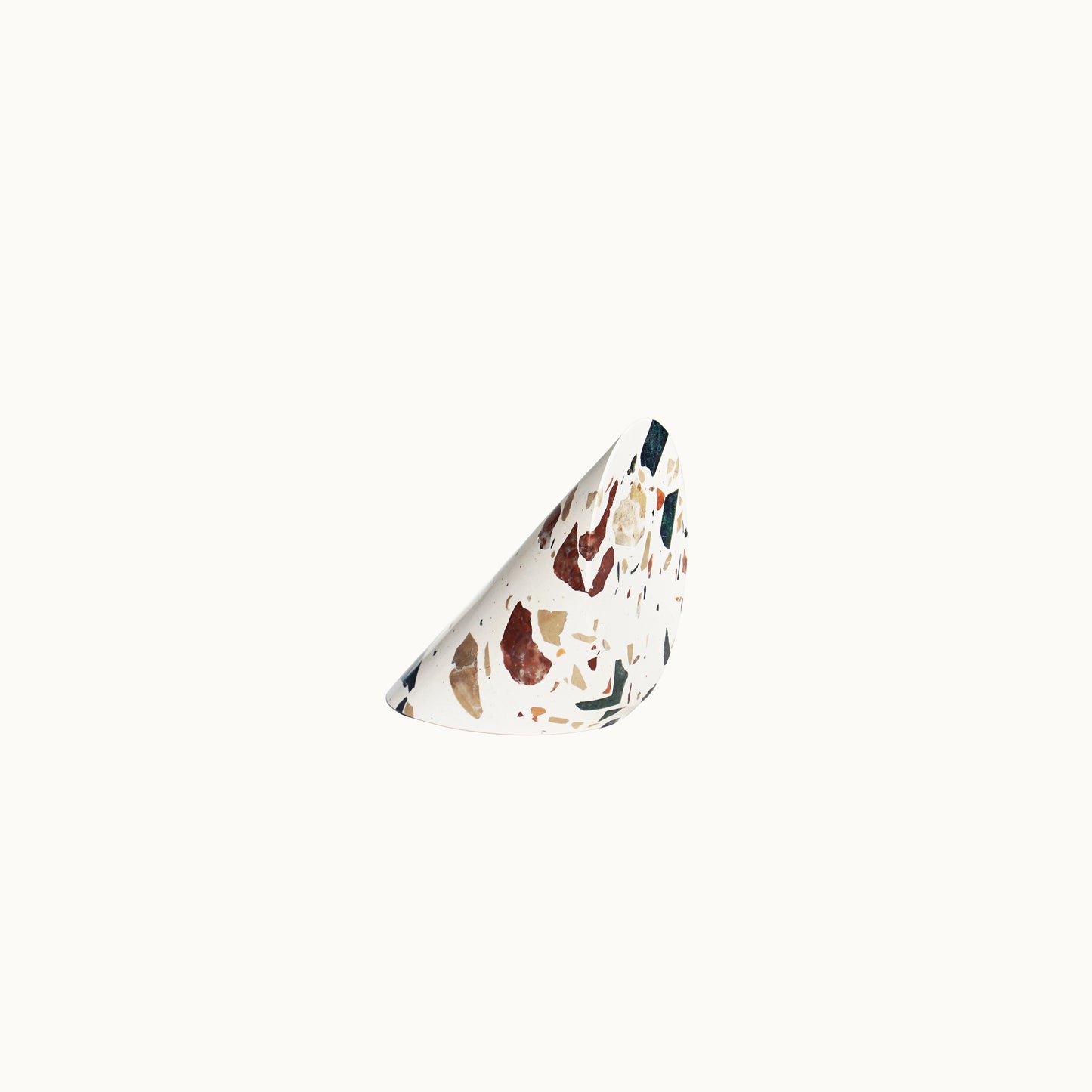 Buchstütze Solid | Terrazzo von Studio Hausen