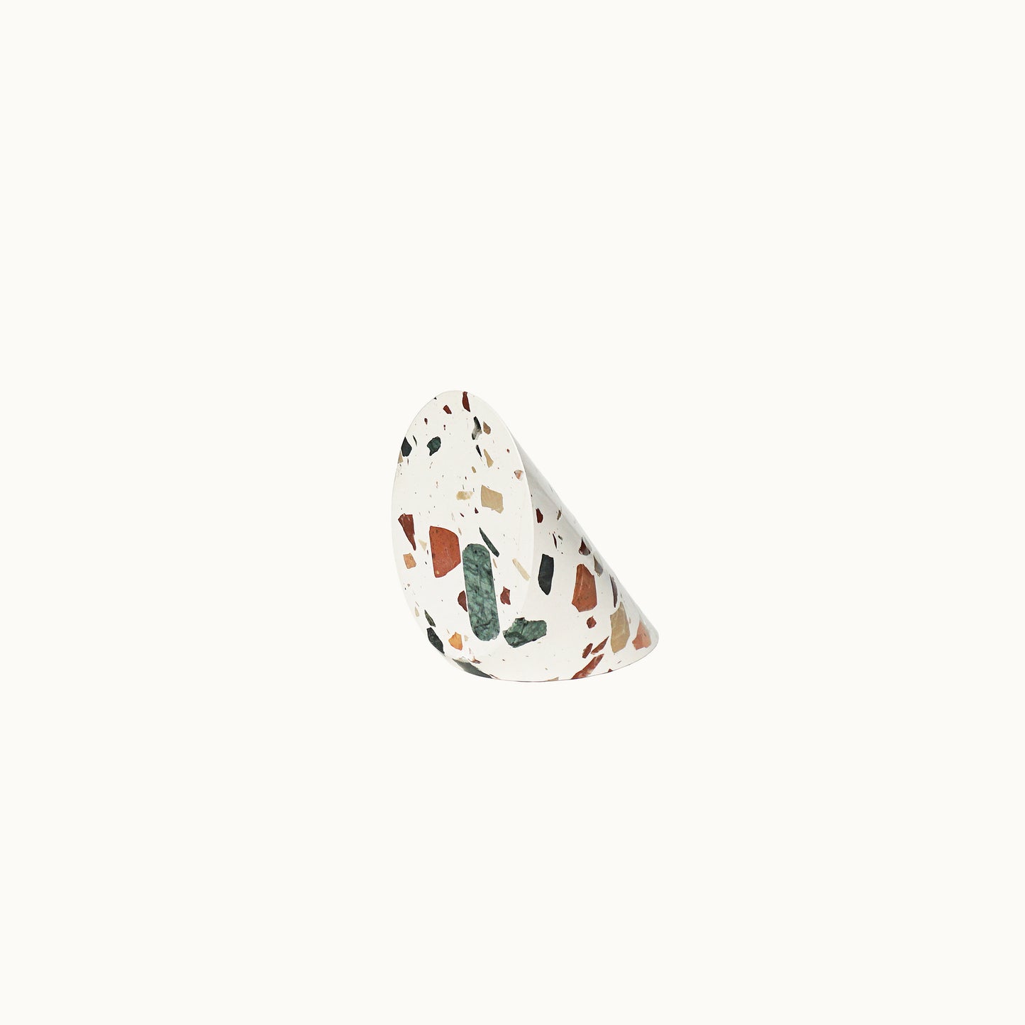 Buchstütze Solid | Terrazzo von Studio Hausen
