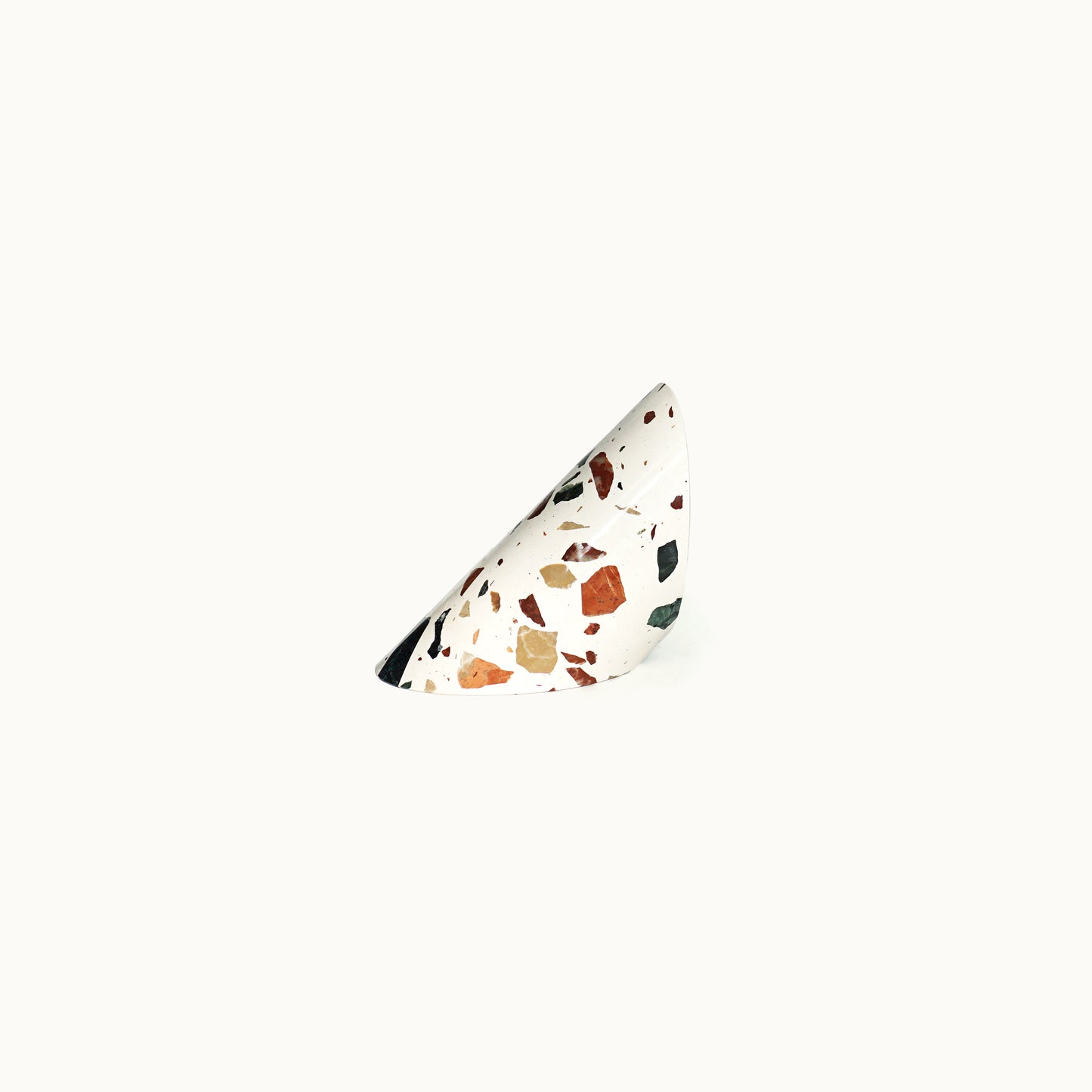 Buchstütze Solid | Terrazzo von Studio Hausen