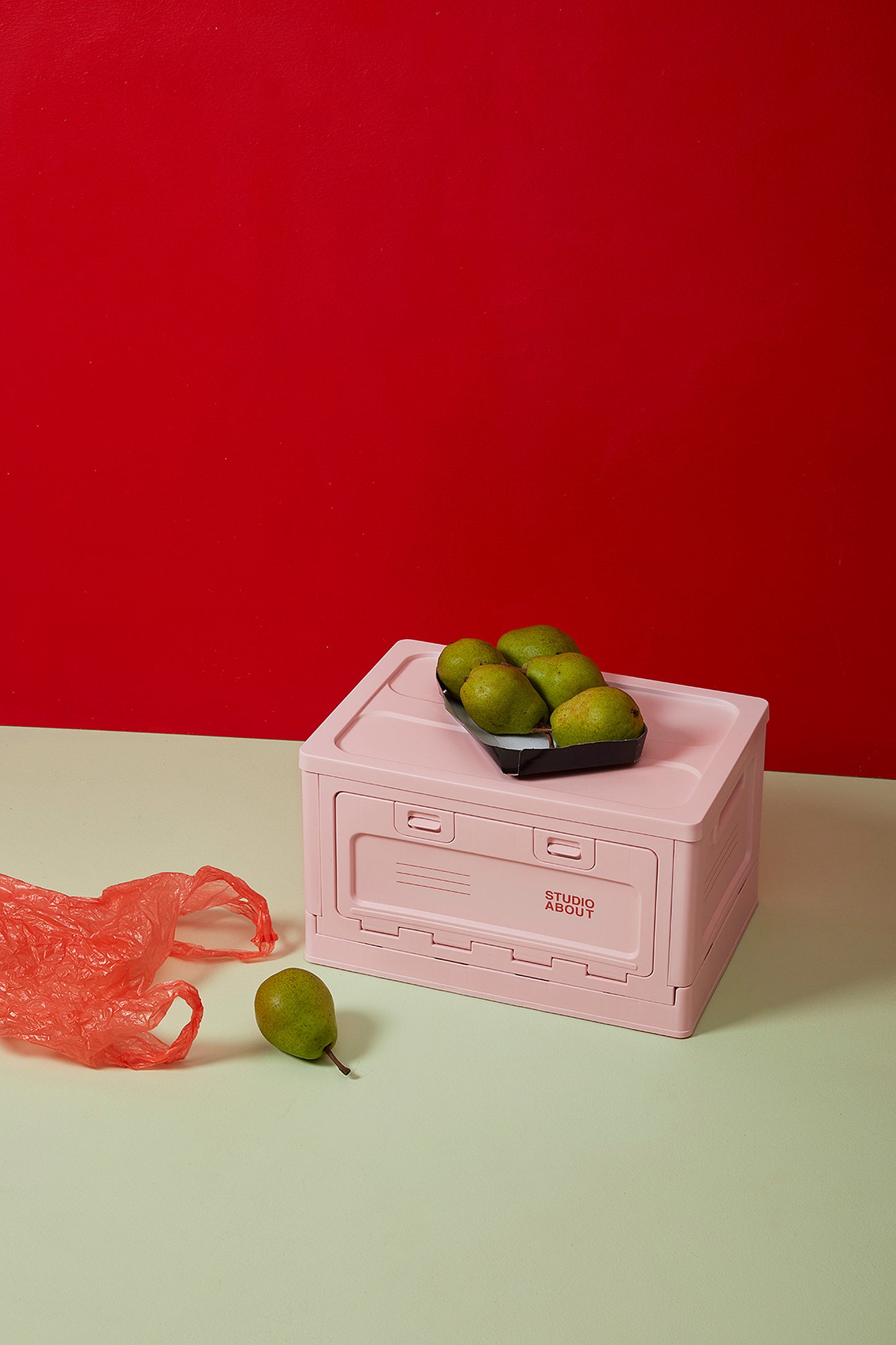 Box Medium | Rosa von Studio About