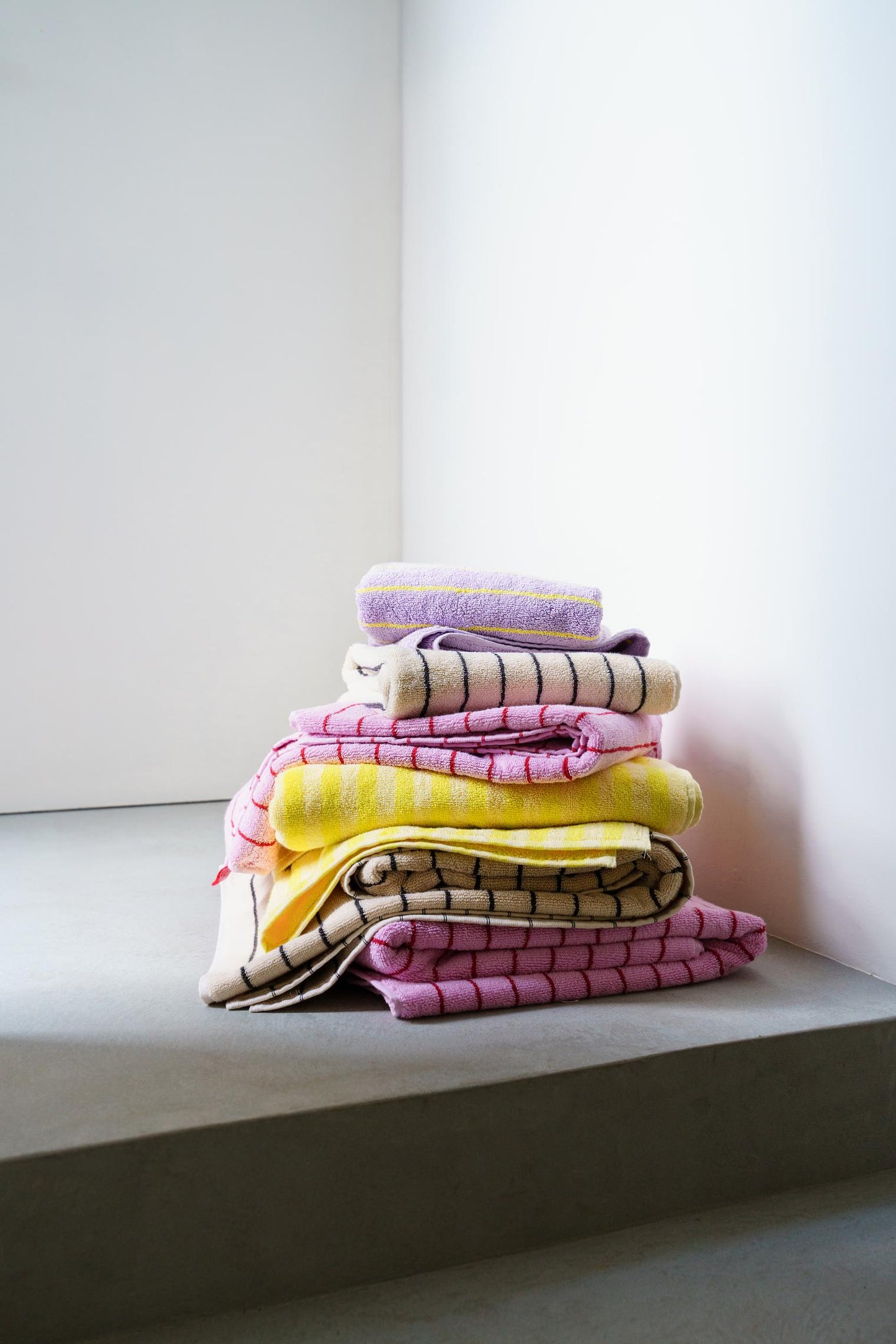 Naram Handtuch | Lilac & Neon Yellow von Bongusta