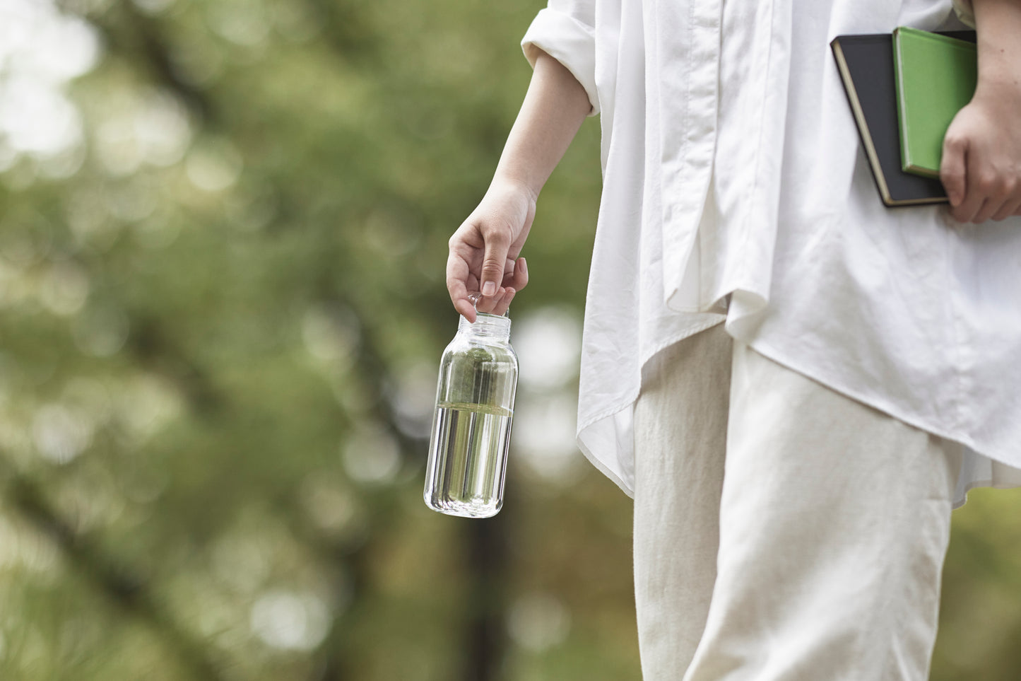 Water Bottle in Clear von KINTO